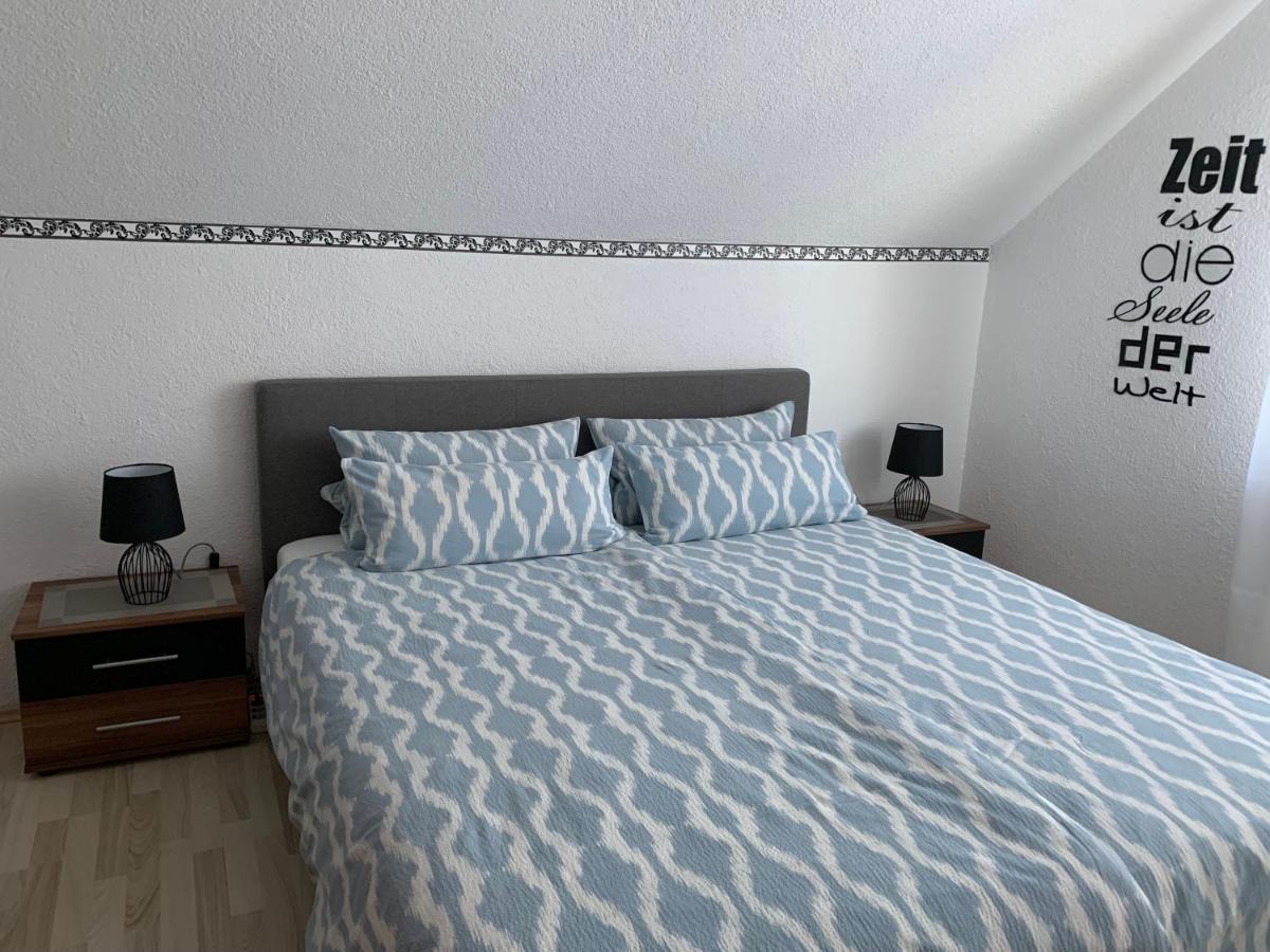 Apartment Adam Bechenheim ภายนอก รูปภาพ
