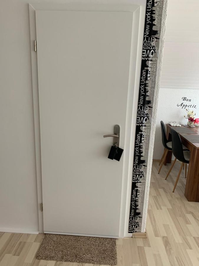 Apartment Adam Bechenheim ภายนอก รูปภาพ
