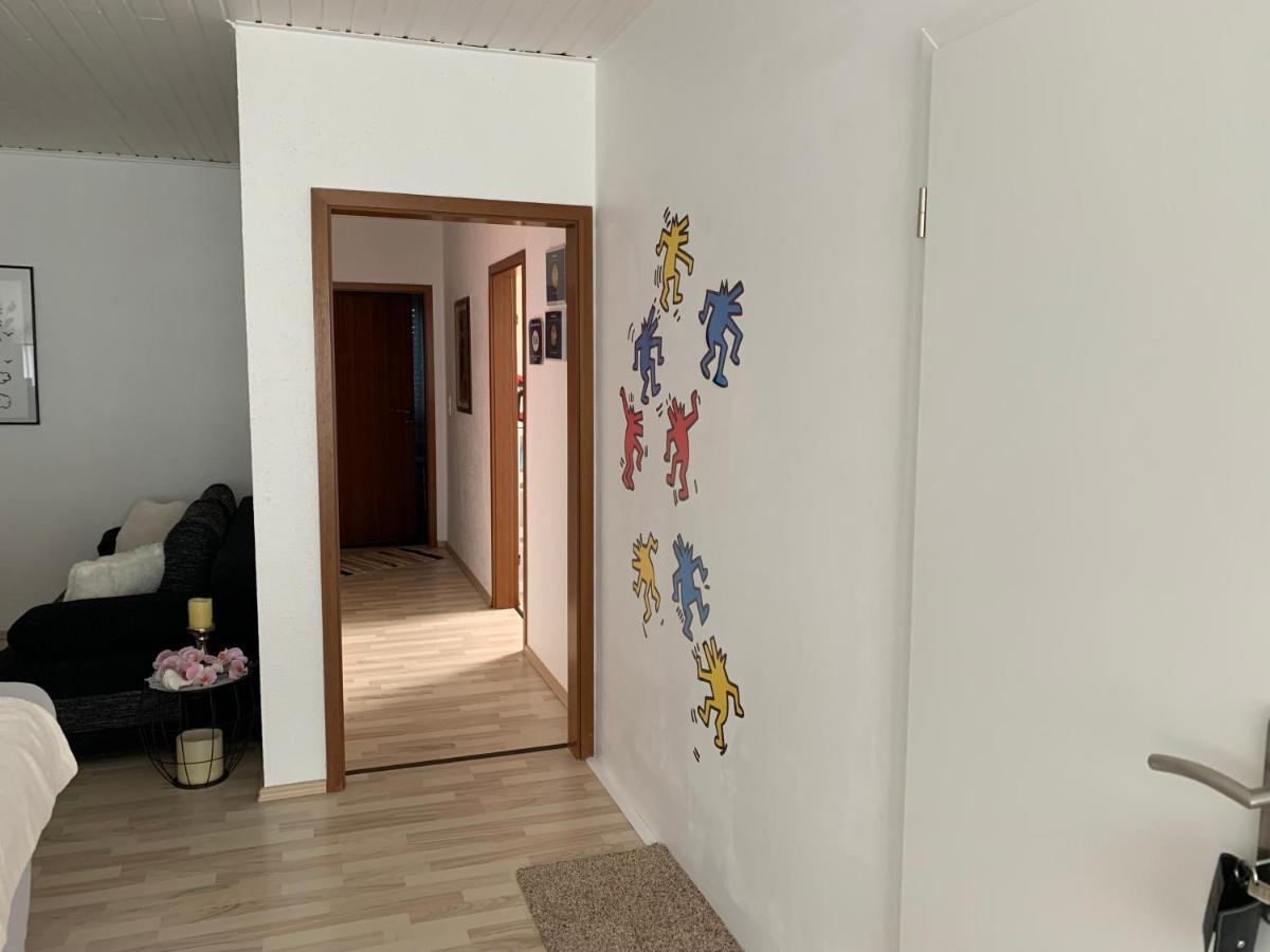 Apartment Adam Bechenheim ภายนอก รูปภาพ